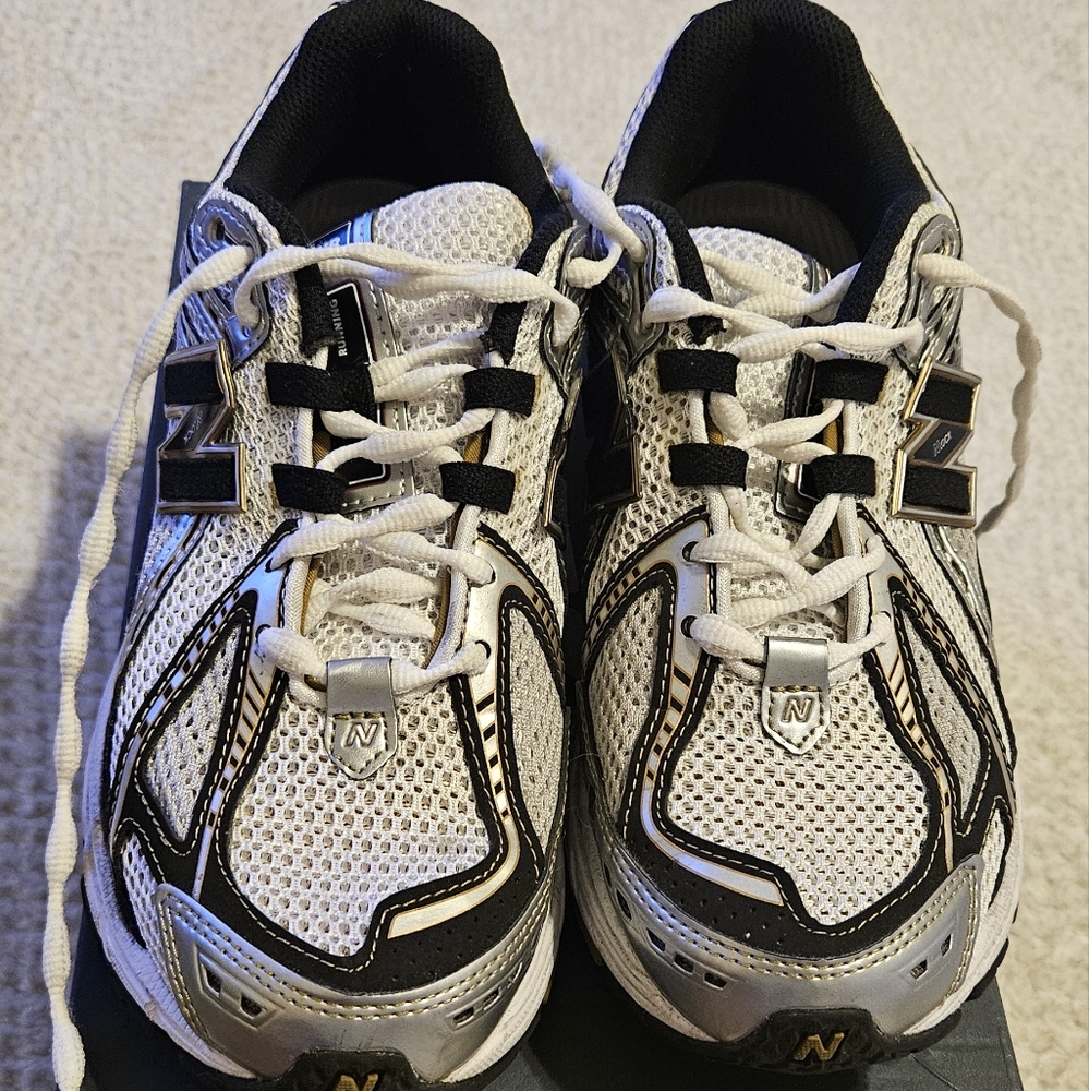 NEW BALANCE 1906R UNISEX